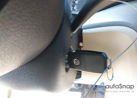 2014 Volkswagen Passat 1.8T Se z USA, uszkodzony, nr VIN 1VWBT7A31EC056596